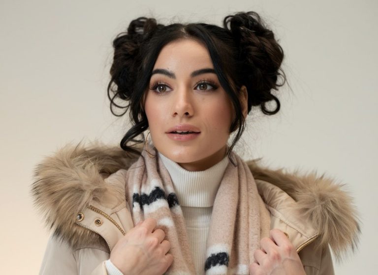 17 Cozy Winter Hairstyles For Black Hair That Are Both Stylish And Protective